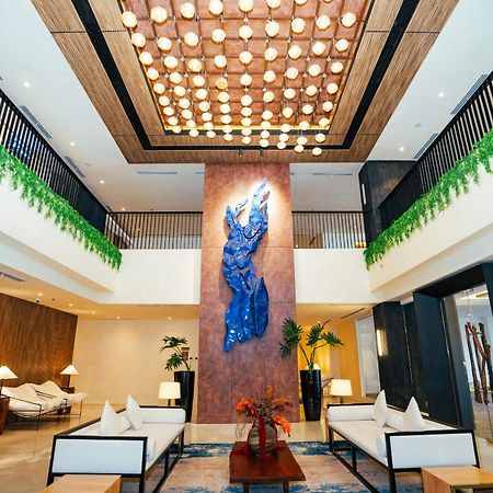 Elijah Hotel Dasmarinas Exterior photo